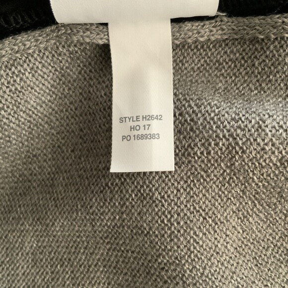 J. Crew Two Toned Sweater Long Sleeve Button Front FLAWED S - Picture 12 of 14